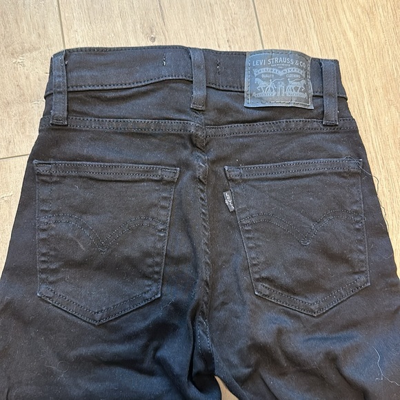 Levi 724 Black Straight Jeans - Picture 6 of 6